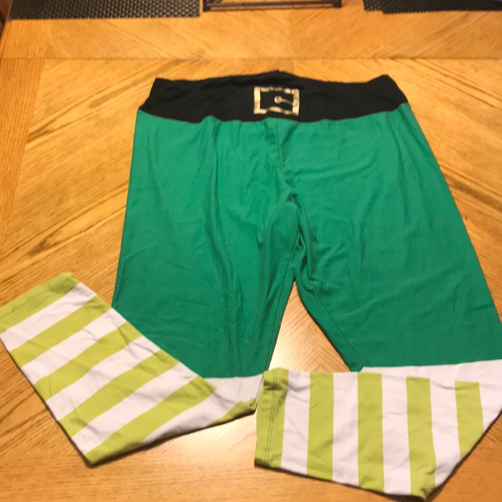 Leprechaun or elf leggings